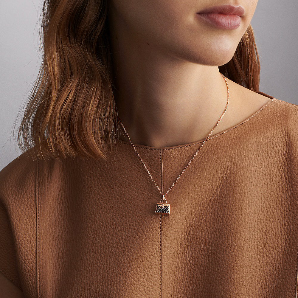 Amulettes Kelly pendant | Hermès Canada